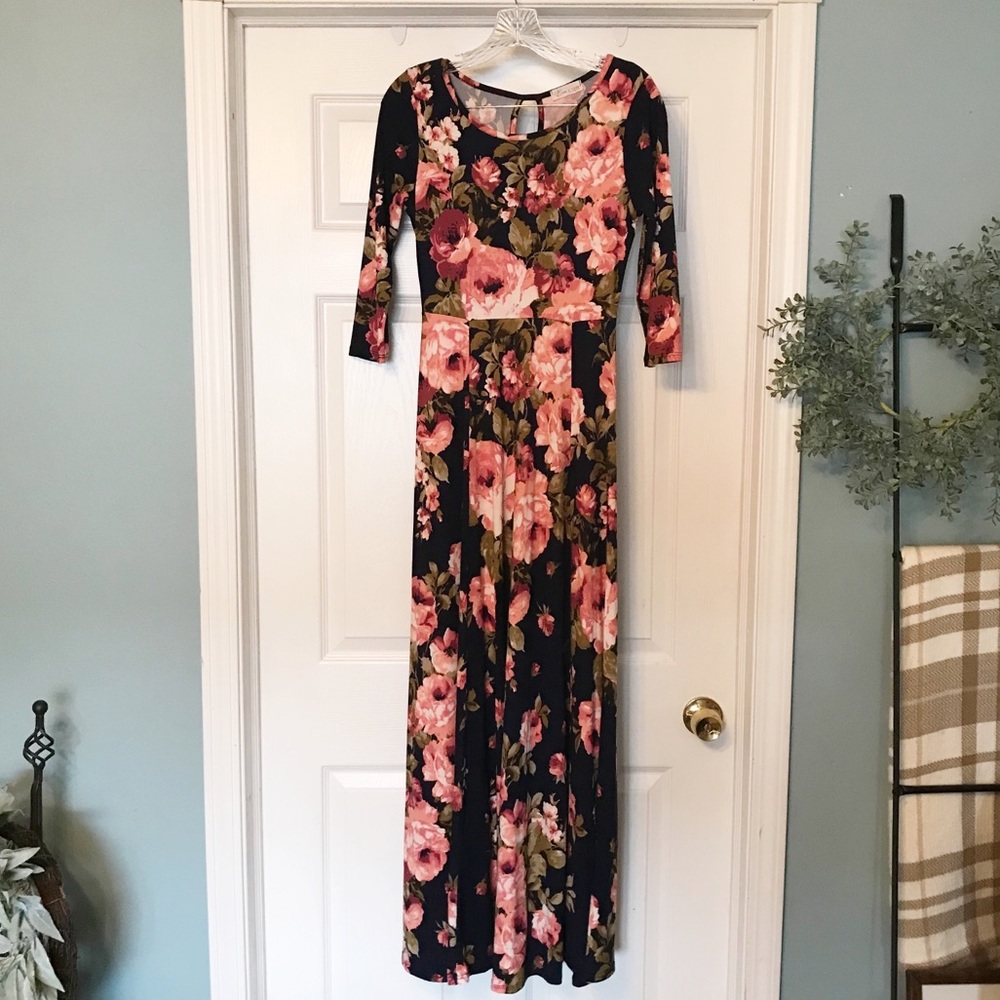 Gorgeous navy & pink floral design maxi dress S